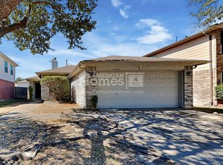 5823 W Harrow Dr, Houston, TX 77084