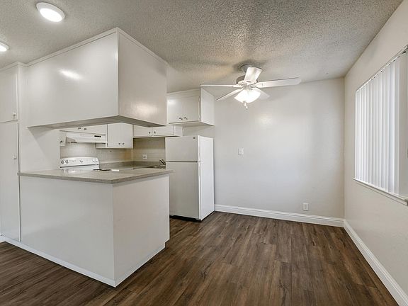 5th image of 2700 Marina Blvd #3
