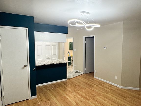 2nd image of 1417 E Wyndham Cir