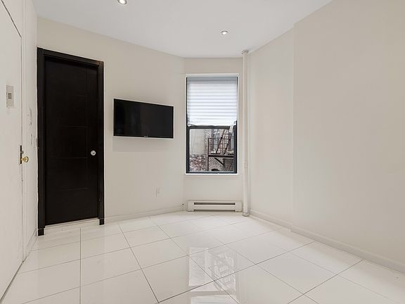 5th image of 120 W 109th St #1W2