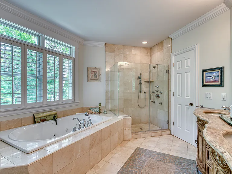10 Dering Ln — Photo 10