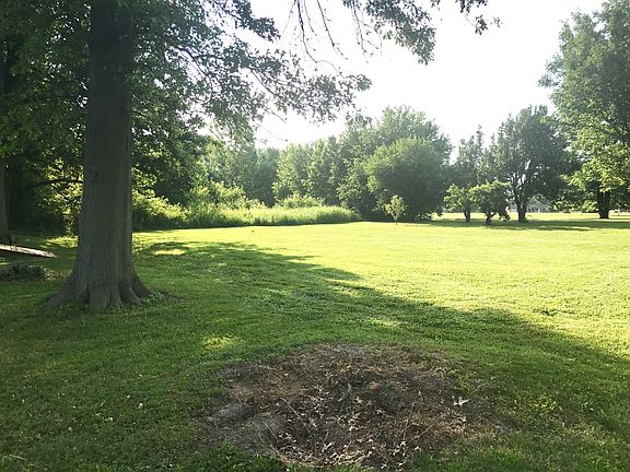 3rd image of 6121 W Hodges Dr