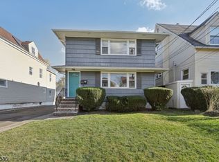 33 N Willow St Floor 2, Montclair, NJ 07042