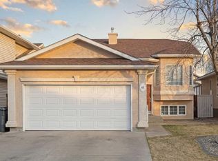 41 Heritage Cir W, Lethbridge, AB T1K 7M8
