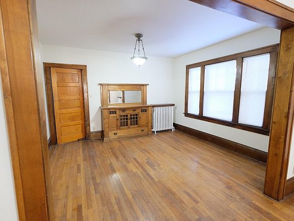 4th image of 3121 Hennepin Ave #Kk3xma8rs