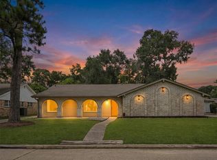 11306 Valley Spring Dr, Houston, TX 77043