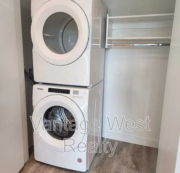 1626 Water St #1105 — Photo 11