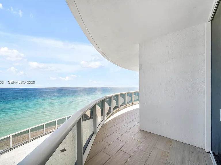 16001 Collins Ave #701 — Photo 33