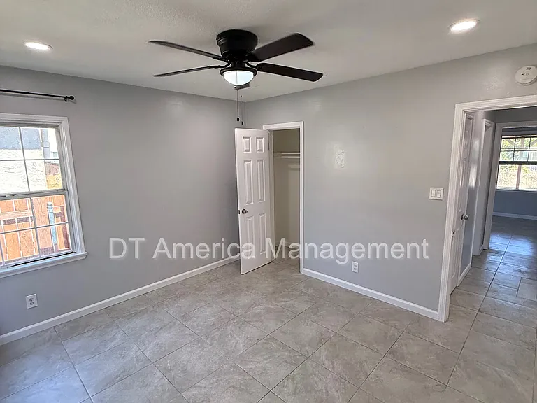 6879 Amherst St — Photo 13
