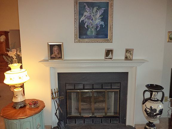 Fire Place decorative mantel