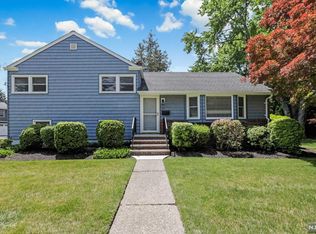77 Washington Ave, Hillsdale, NJ 07642