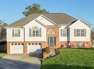 649 Eagle View Dr, Ringgold, GA 30736