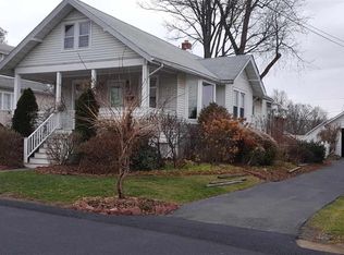 15 Vista Ave, Latham, NY 12110