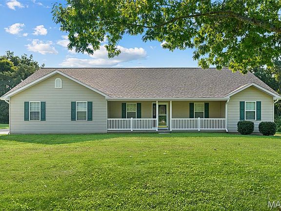 2nd image of 4944 Walnut Grove Dr