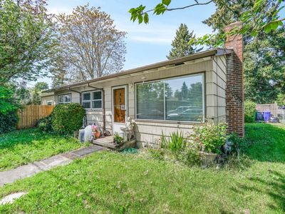 9837 SE Reedway St, Portland, OR, 97266