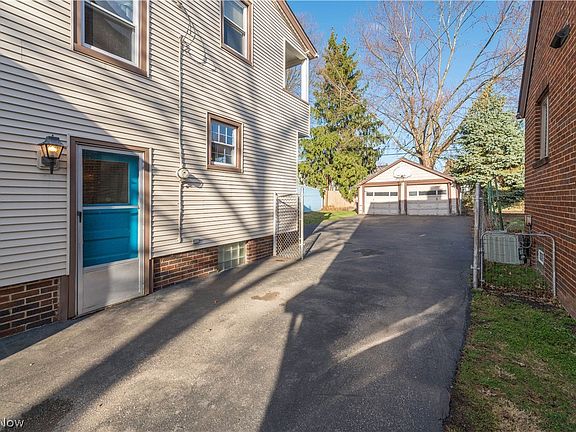 5th image of 15616 Greenway Rd