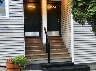 1050 N 36th St #18506042, Seattle, WA 98103