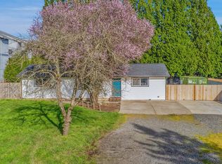 700 SE Hogan Rd, Gresham, OR 97080