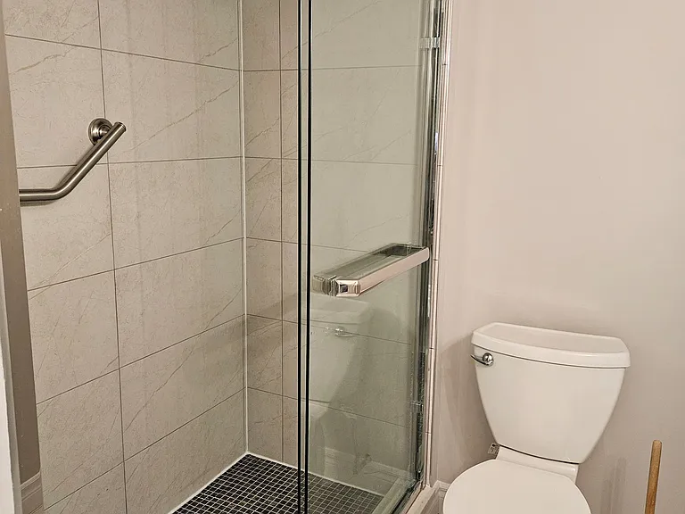 121 Badessa Cir #LOWER — Photo 7