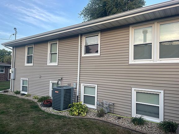 5th image of 504 W Pauline St