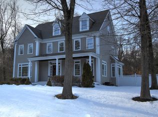 3 Cardinal Cir, Medway, MA 02053