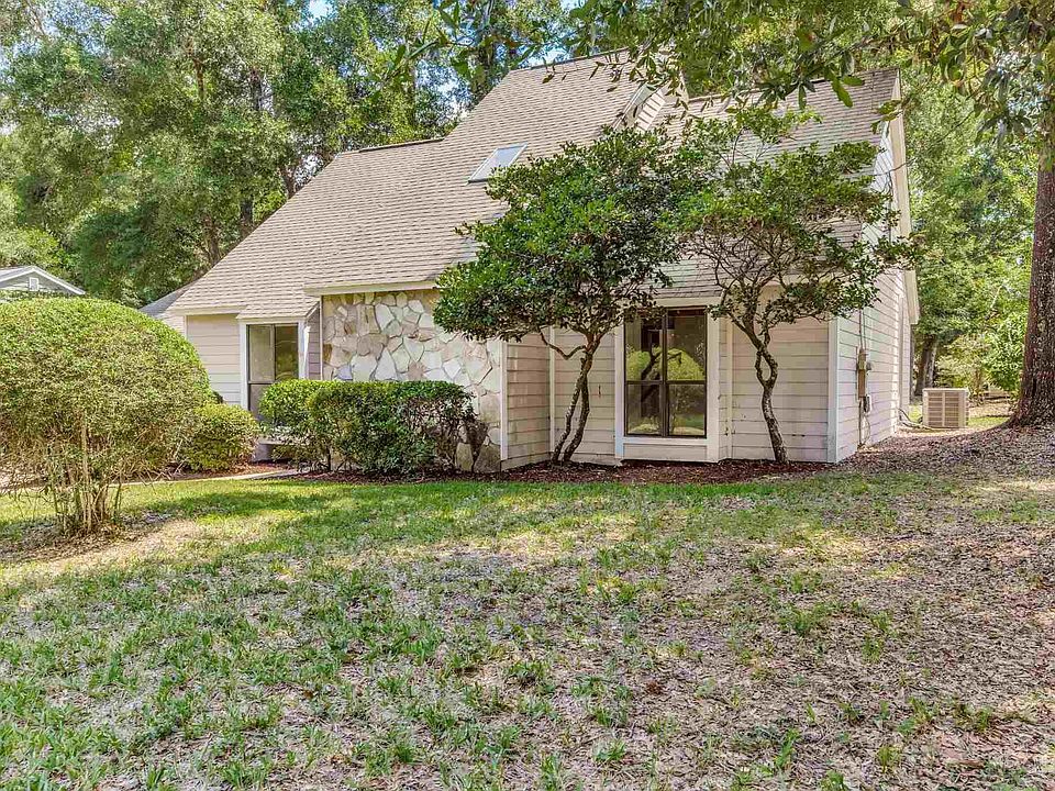 2nd image of 3411 Edinborough Ct