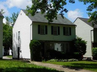 17004 Stockbridge Ave, Cleveland, OH