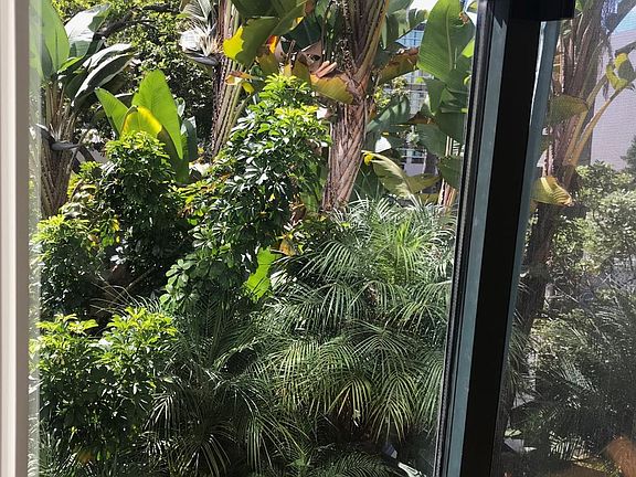 5th image of 300 3rd St APT 416