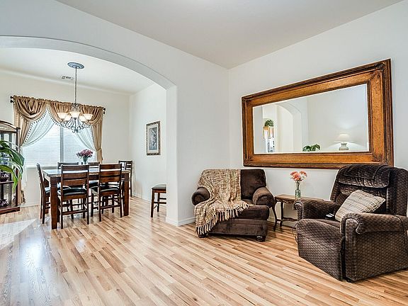 5th image of 7822 N Blakey Ln