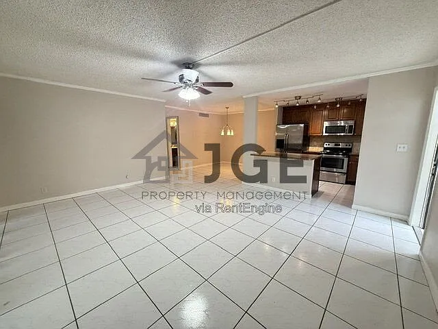 2 bed, 2.0 bath, $2,495 — Photo 4