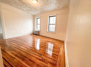 236 Montgomery St #2B, Brooklyn, NY 11225