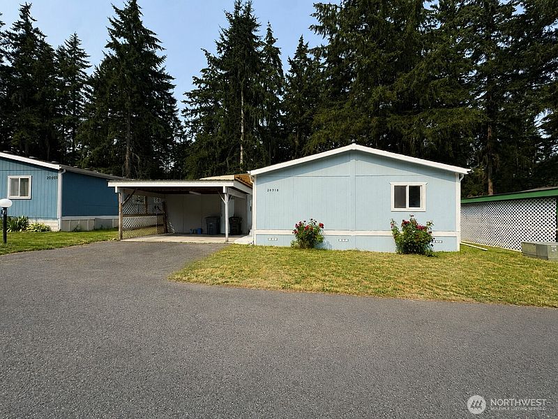 3rd image of 20518 135th Avenue E #7