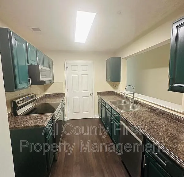 5303 Fairington Club Dr — Photo 6