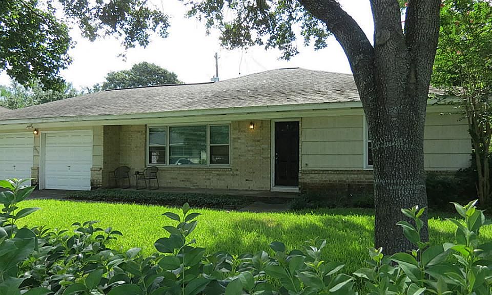 1st image of 8515 Greenbush St
