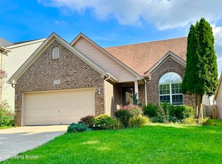 10702 Elkington Ln, Louisville, KY 40241