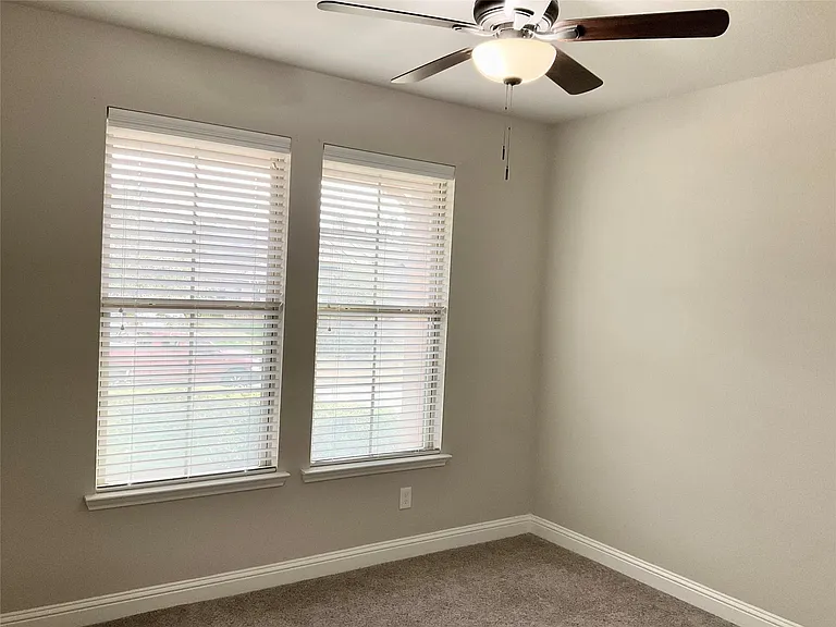 60 Melon Summer Dr — Photo 32
