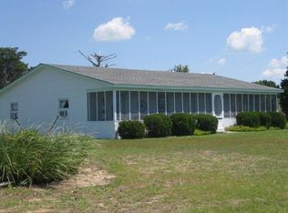 208 Brown St, Marshallberg, NC 28553