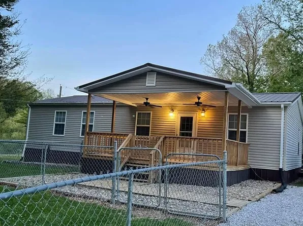 405 Matt Edmond Rd, Wartburg, TN 37887