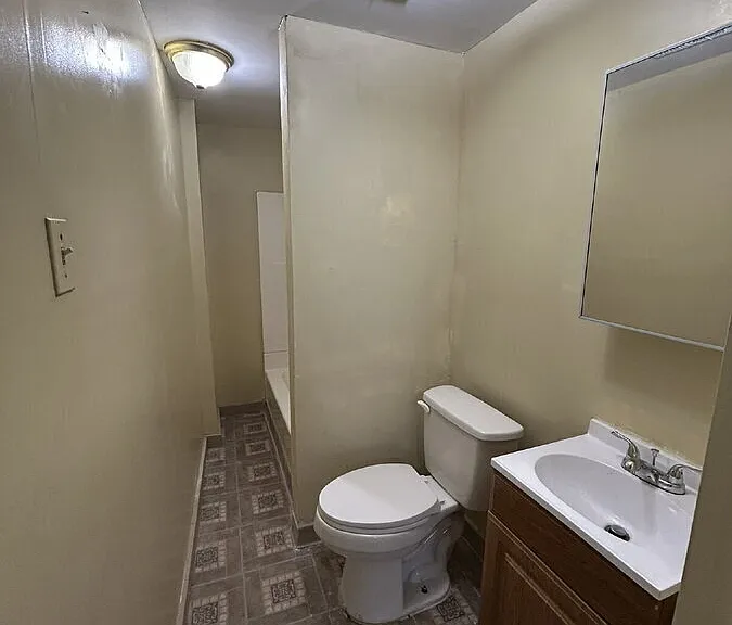 7924 Michigan Ave #2F — Photo 16