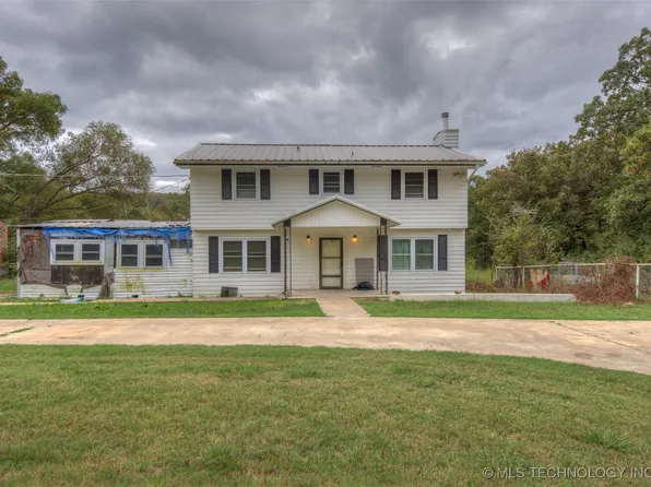 10150 Celia Berryhill Rd, Okmulgee, OK 74447