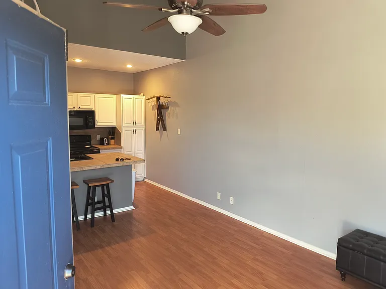 2116 Tanglewood Blvd #C202 — Photo 3