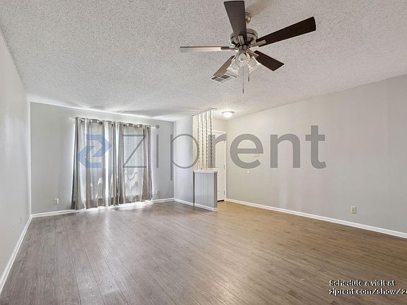 5th image of 8907 Reininger Dr