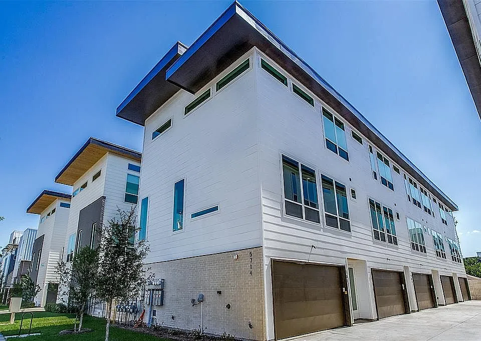 5800 Lindell Ave #101