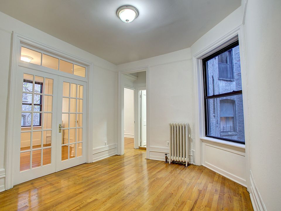 1st image of 507 W 169th St #24