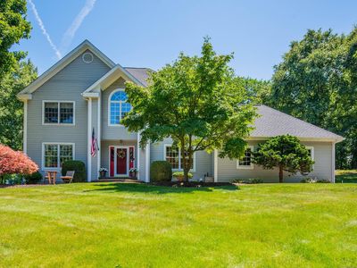 9 Wyncairne, East Granby, CT, 06026