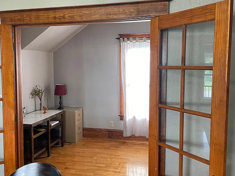 1120 W Harris St — Photo 9