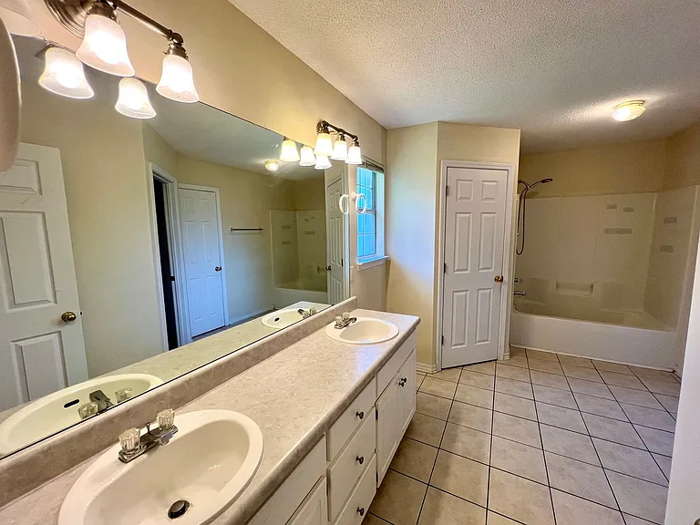 7350 Copter Ln — Photo 34