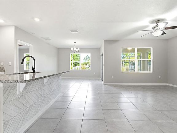 5th image of 895 LAZIO CIRCLE