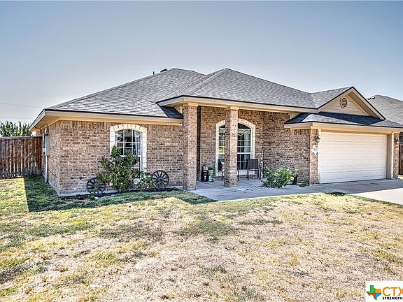 2nd image of 2406 Terry Dr