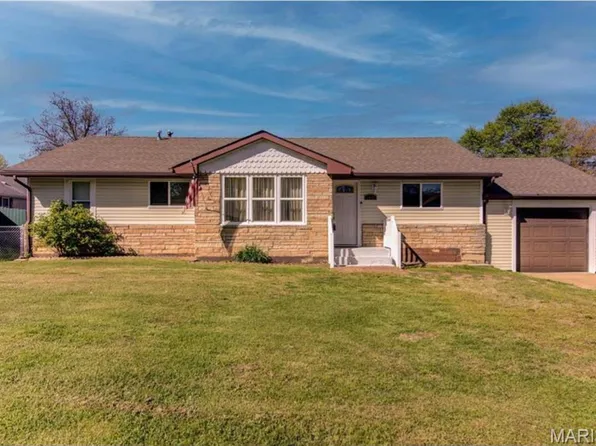 1011 Mulberry St, Bismarck, MO 63624
